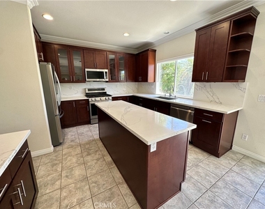 2155 Island Shore - Photo Thumbnail 4