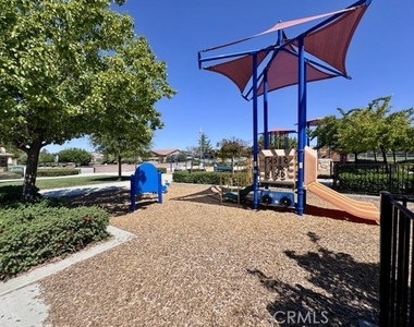 30197 Slate Street - Photo Thumbnail 74