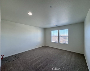 30197 Slate Street - Photo Thumbnail 36