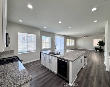 30197 Slate Street - Photo Thumbnail 21