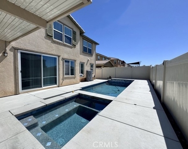 30197 Slate Street - Photo Thumbnail 64