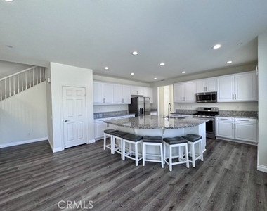 30197 Slate Street - Photo Thumbnail 15
