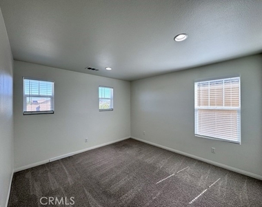 30197 Slate Street - Photo Thumbnail 44