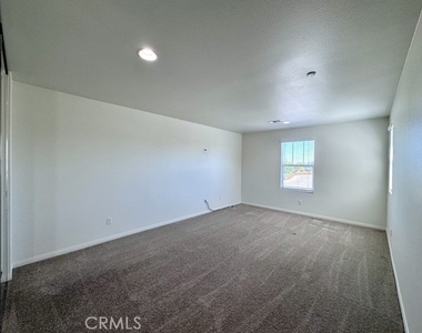 30197 Slate Street - Photo Thumbnail 40