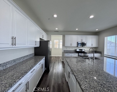 30197 Slate Street - Photo Thumbnail 18