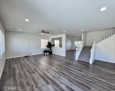 30197 Slate Street - Photo Thumbnail 10