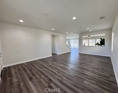 30197 Slate Street - Photo Thumbnail 8