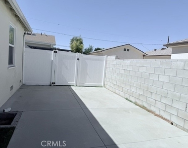 8465 Quartz Avenue - Photo Thumbnail 14