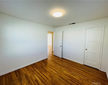 8465 Quartz Avenue - Photo Thumbnail 10