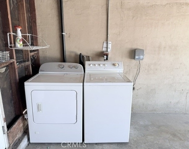 8465 Quartz Avenue - Photo Thumbnail 17
