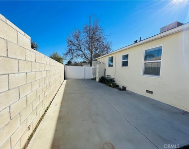 8465 Quartz Avenue - Photo Thumbnail 13