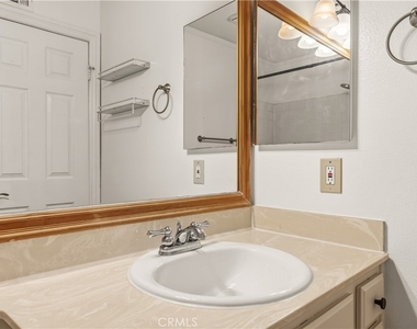 27964 Redwood Glen Road - Photo Thumbnail 35