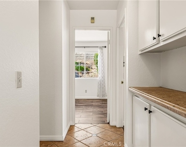 27964 Redwood Glen Road - Photo Thumbnail 18