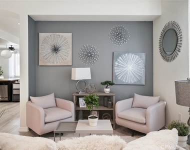 354 Newbury Vista - Photo Thumbnail 9