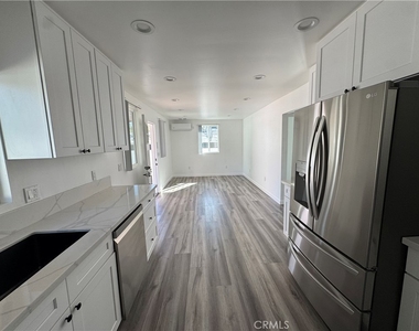 7761 Aura - Photo Thumbnail 44