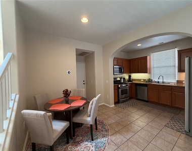 11513 Ghiberti Way - Photo Thumbnail 5