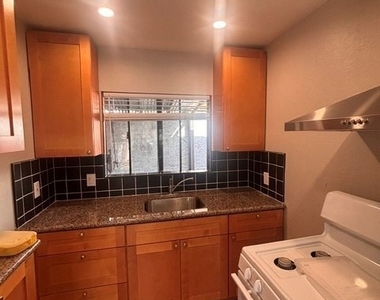 21815 Parker Place - Photo Thumbnail 3