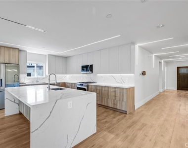 7508 Claire Avenue - Photo Thumbnail 8