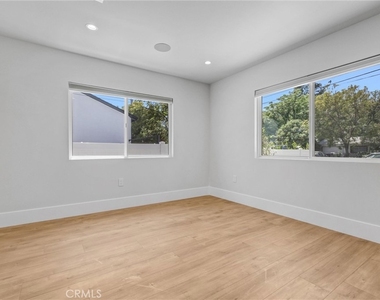 7508 Claire Avenue - Photo Thumbnail 15