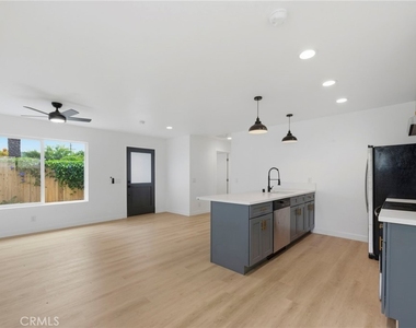 3536 1/2 Arroyo Secco - Photo Thumbnail 5
