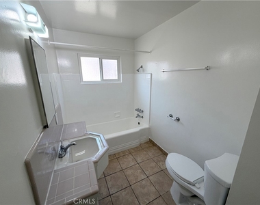 6351 Templeton Street - Photo Thumbnail 8