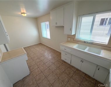 6351 Templeton Street - Photo Thumbnail 5