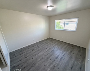 6351 Templeton Street - Photo Thumbnail 6