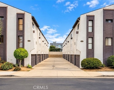 2609 Nelson - Photo Thumbnail 18