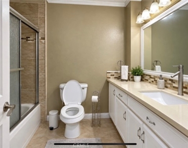 11123 Barnwall Street - Photo Thumbnail 11