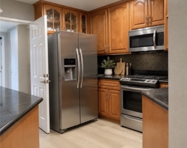 11123 Barnwall Street - Photo Thumbnail 13