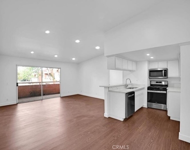 12601 Van Nuys - Photo Thumbnail 1
