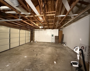 2892 Heller - Photo Thumbnail 24