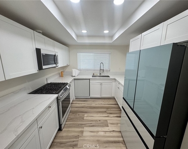 2892 Heller - Photo Thumbnail 9