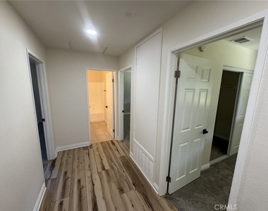 2892 Heller - Photo Thumbnail 10