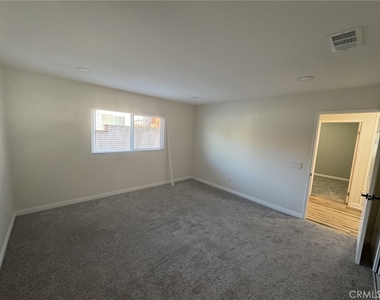 2892 Heller - Photo Thumbnail 19