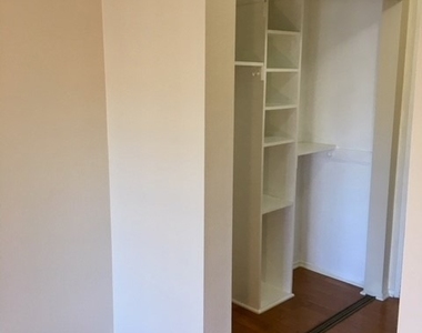 720 W 4th St - Photo Thumbnail 6