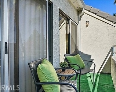 720 W 4th St - Photo Thumbnail 8