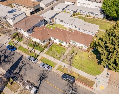 12725 La Cuarta Street - Photo Thumbnail 29