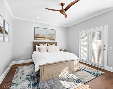 2463 Irvine - Photo Thumbnail 21