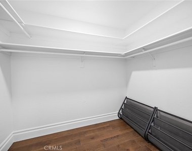 2463 Irvine - Photo Thumbnail 27
