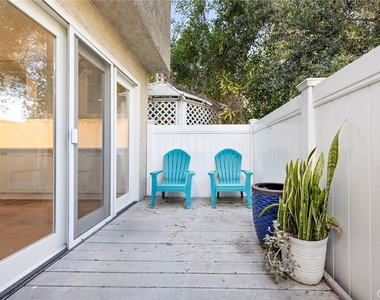 2463 Irvine - Photo Thumbnail 29