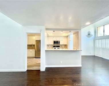 8180 Manitoba Street - Photo Thumbnail 7