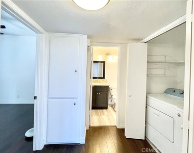 8180 Manitoba Street - Photo Thumbnail 25