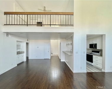 8180 Manitoba Street - Photo Thumbnail 2