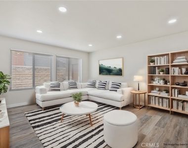 1708 E Cyrene - Photo Thumbnail 4