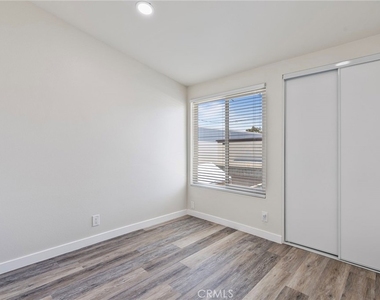 1708 E Cyrene - Photo Thumbnail 19