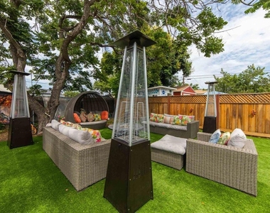729 Second Avenue - Photo Thumbnail 54