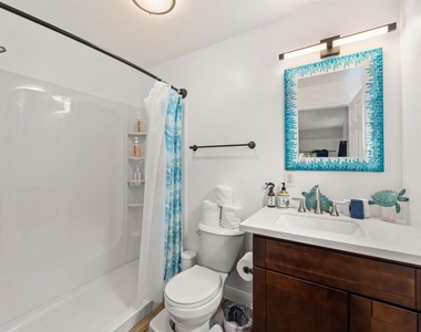 729 Second Avenue - Photo Thumbnail 43