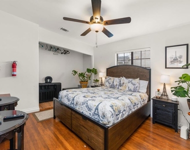 729 Second Avenue - Photo Thumbnail 36