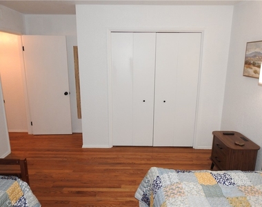 5041 Pine Ridge Avenue - Photo Thumbnail 23